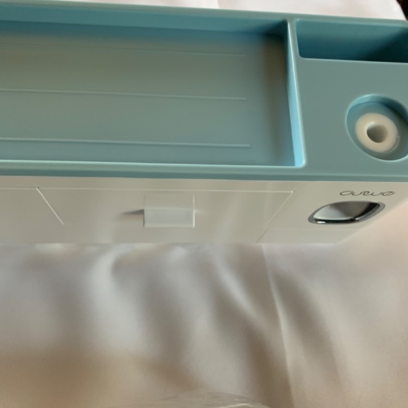 NIB! Four Cup Toothbrush Rack in Blue and White! - Picture 12 of 16